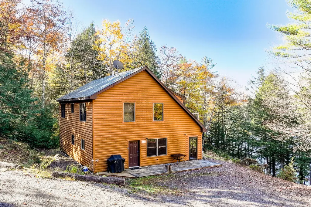 5 Loon Cove Road Vienna ME 04360