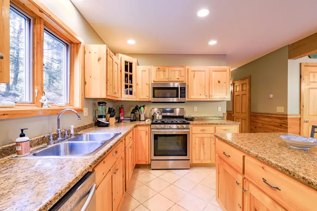 5 Loon Cove Road Vienna ME 04360