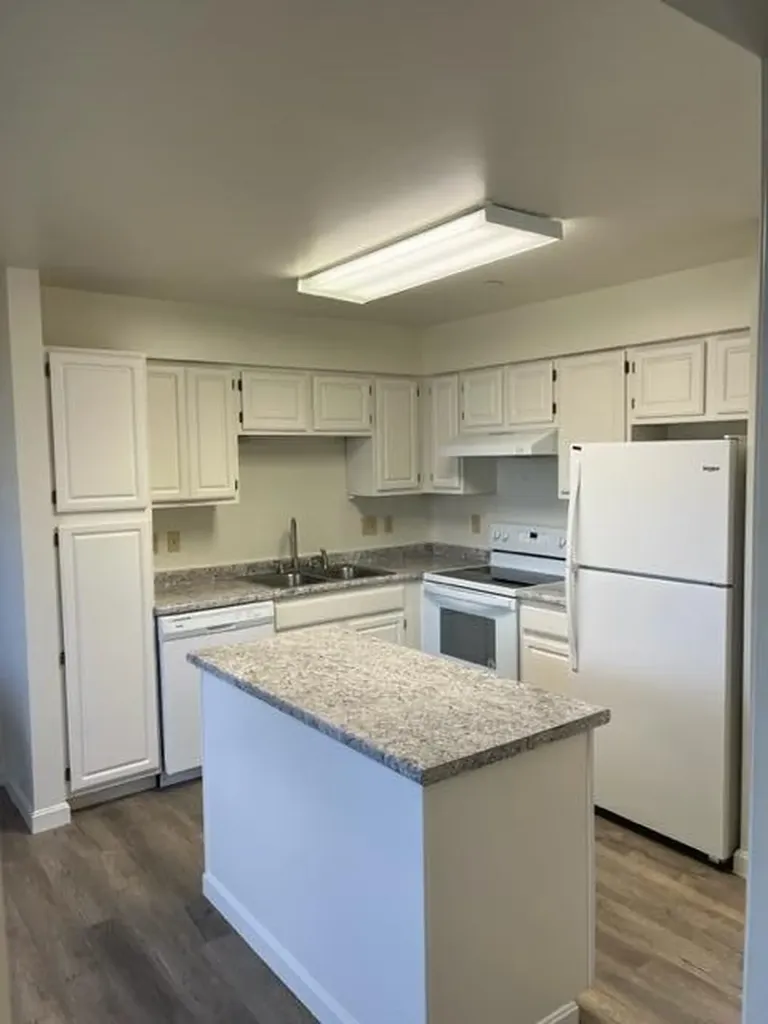 20 Forrestal Drive Brunswick ME 04011