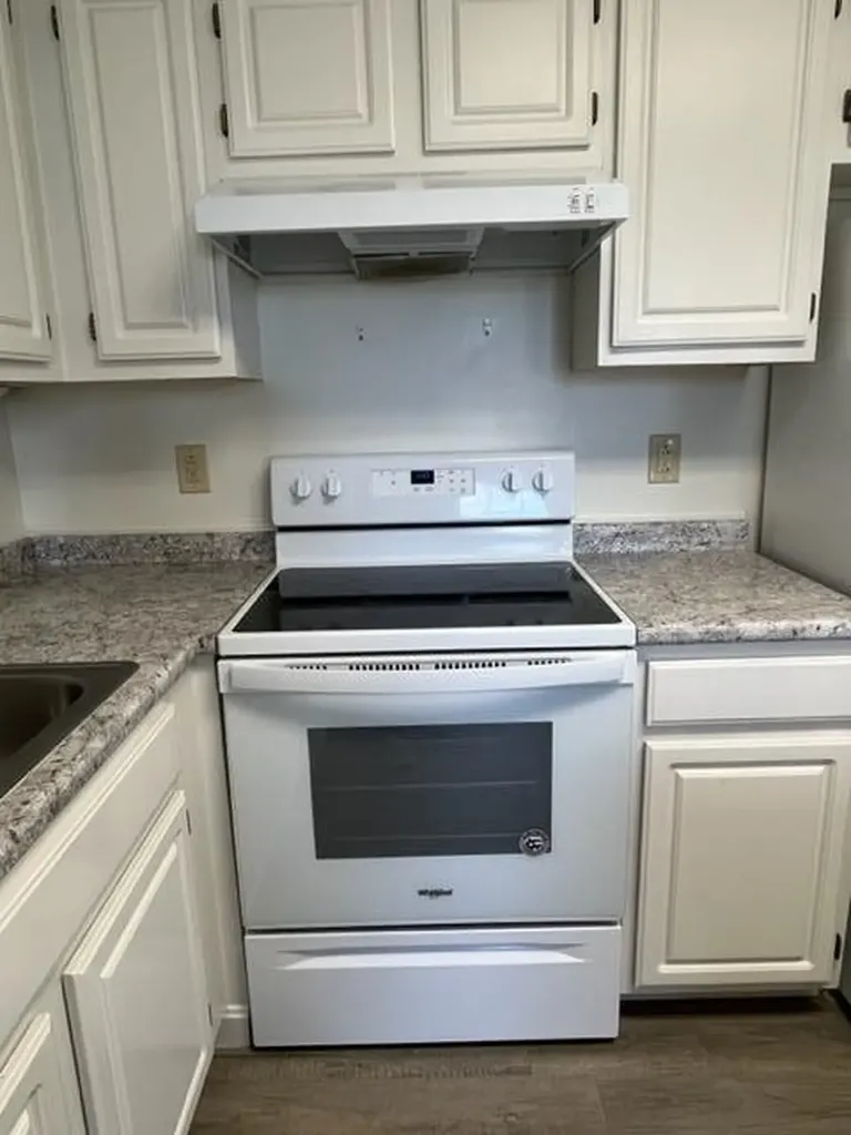20 Forrestal Drive Brunswick ME 04011