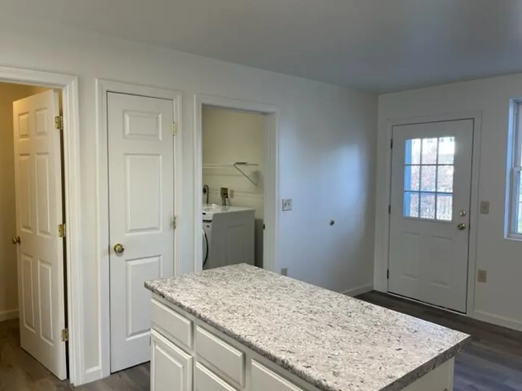 20 Forrestal Drive Brunswick ME 04011