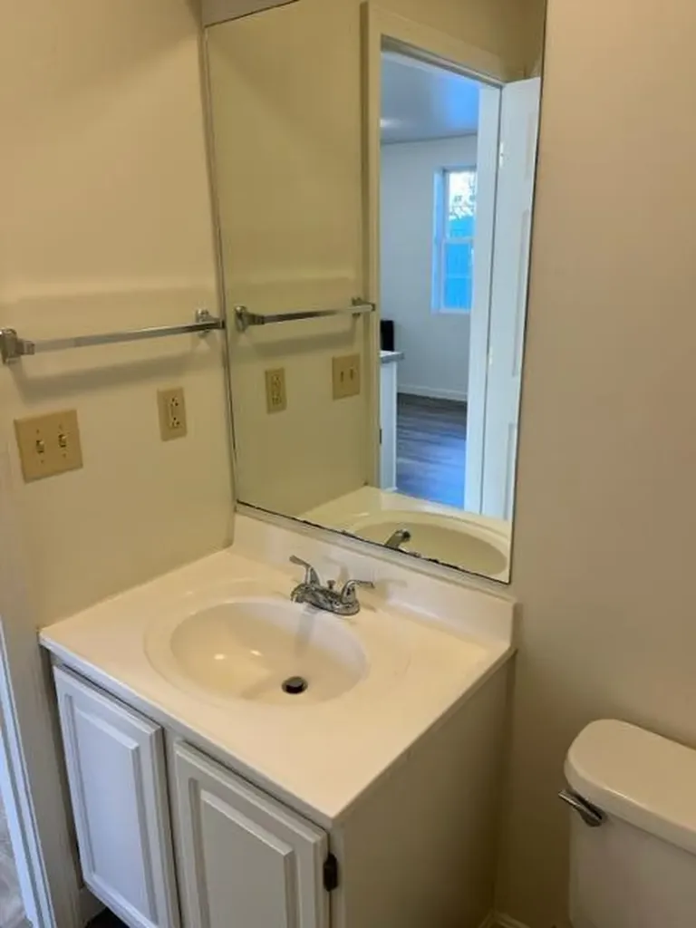 20 Forrestal Drive Brunswick ME 04011