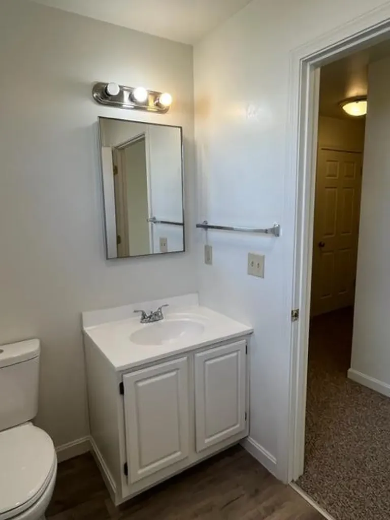 20 Forrestal Drive Brunswick ME 04011