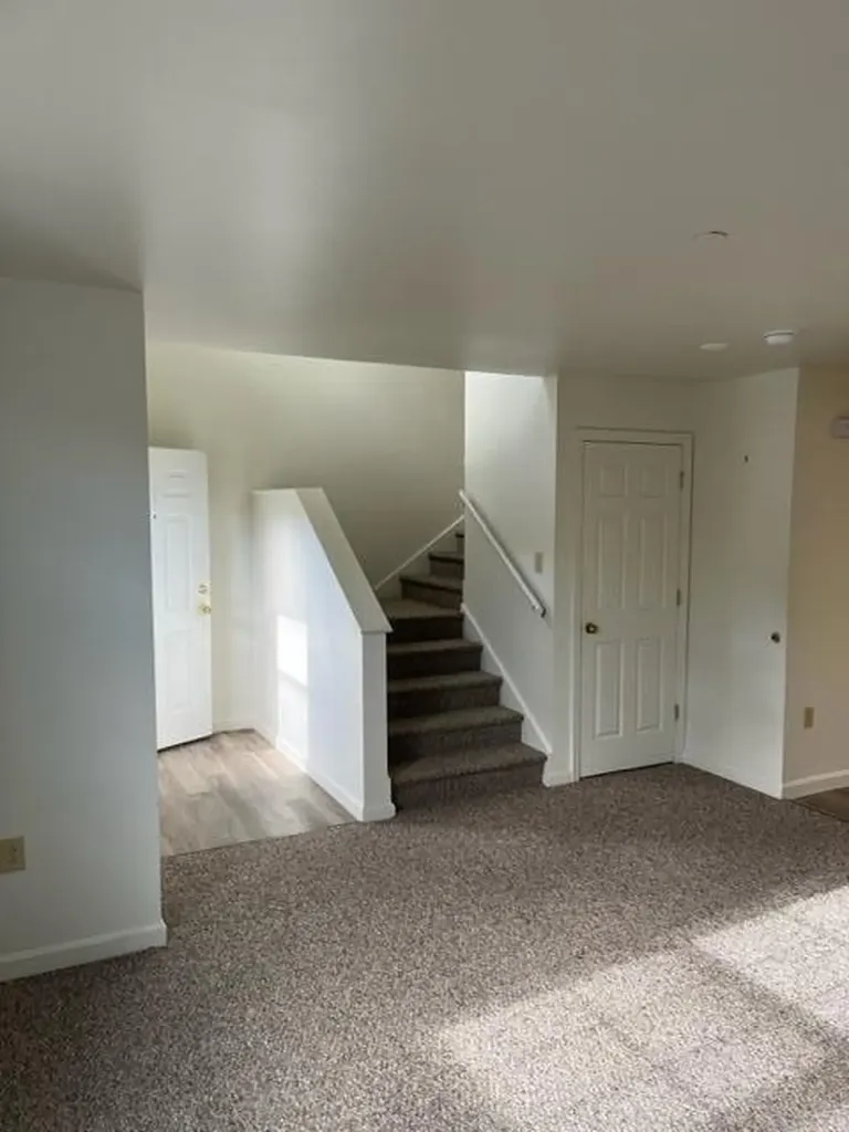 20 Forrestal Drive Brunswick ME 04011