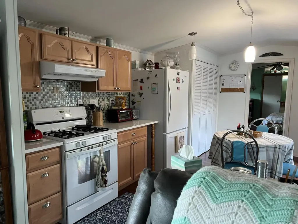 75 Heather Drive Lewiston ME 04240