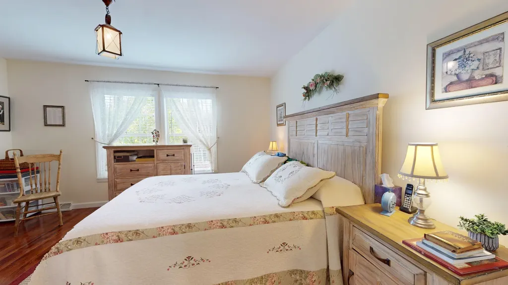 39 Shady Lane Wiscasset ME 04578