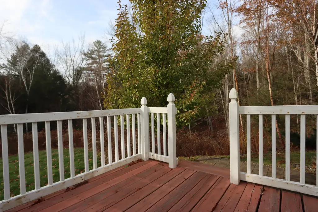 39 Shady Lane Wiscasset ME 04578