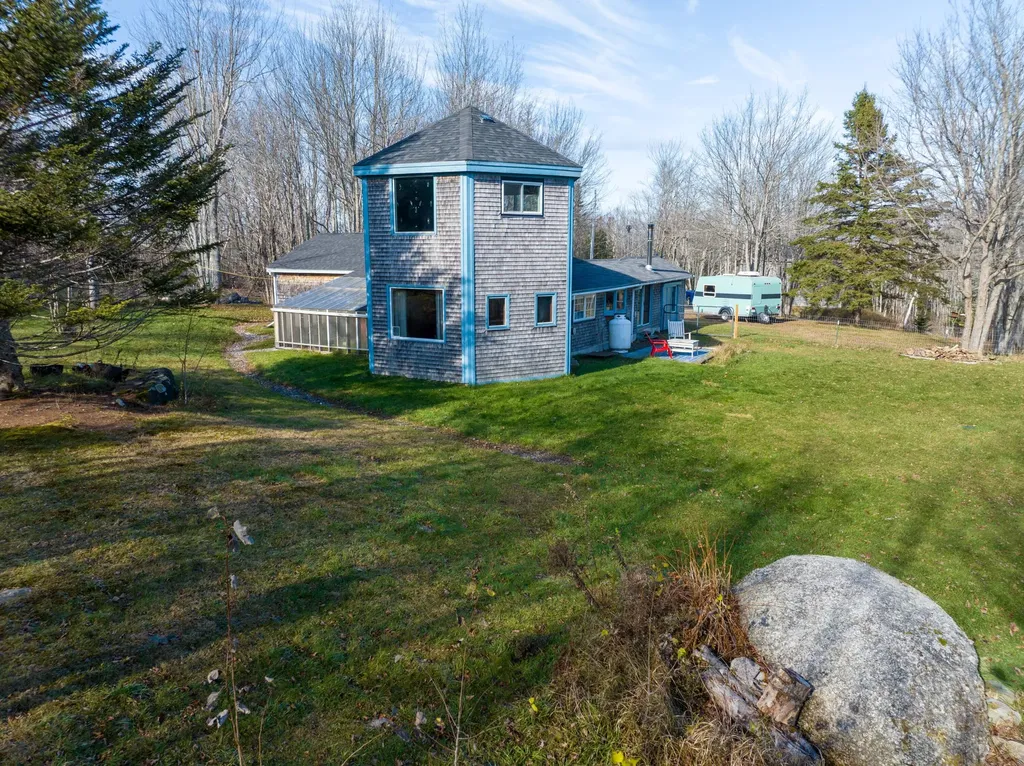 36 Lievens Lane Machias ME 04654