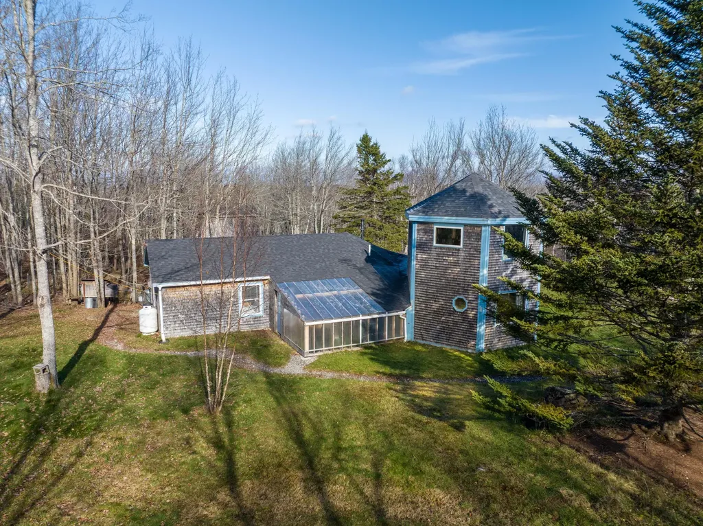 36 Lievens Lane Machias ME 04654