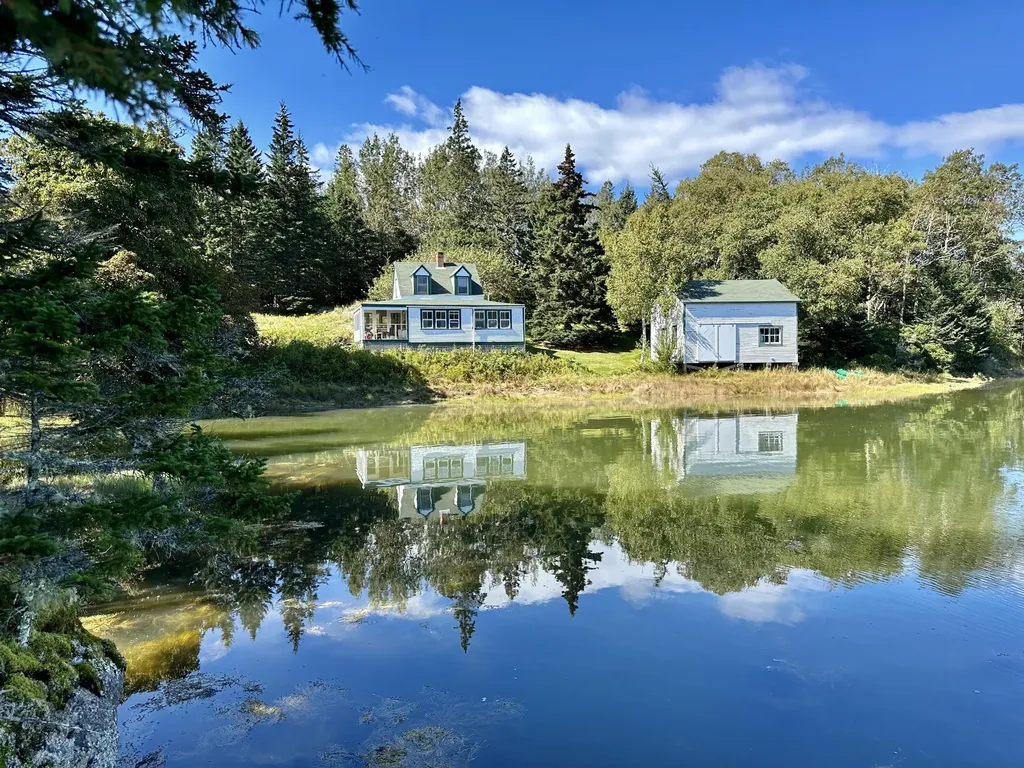238 Tip Toe Mountain Road Vinalhaven ME 04863