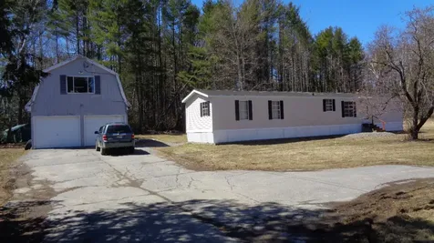 813 Hampden Road Carmel ME 04419