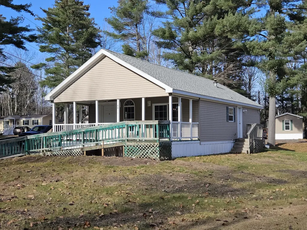 128 Pine Tree Lane Farmington ME 04938