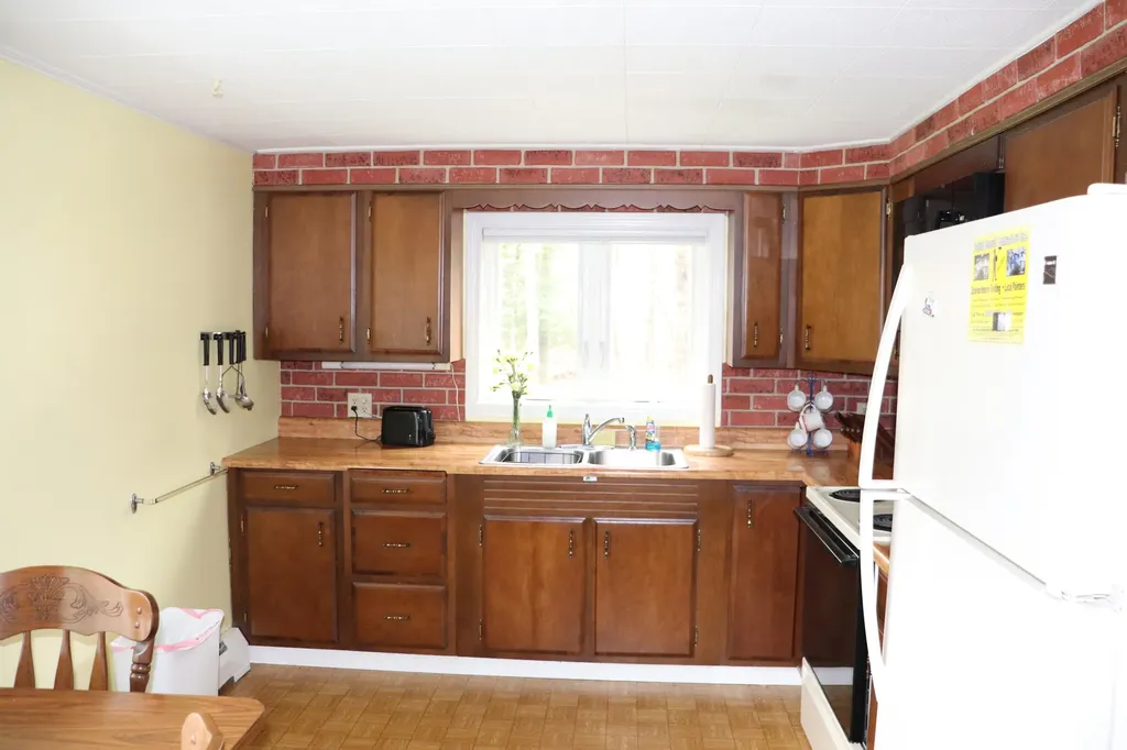 1192 Millvale Road Bucksport ME 04416