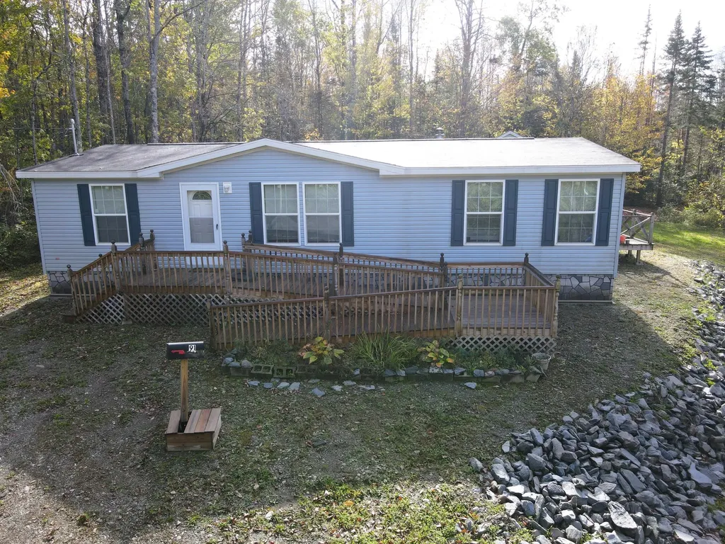 91 Stetson Road E Levant ME 04456