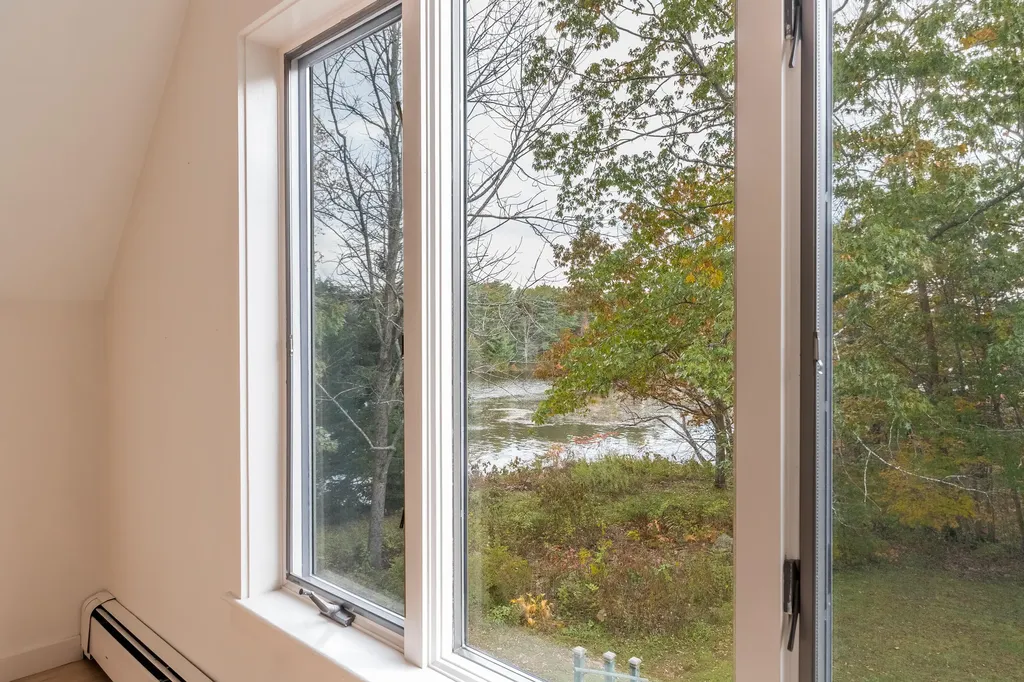 29 Clancy Road Dresden ME 04342