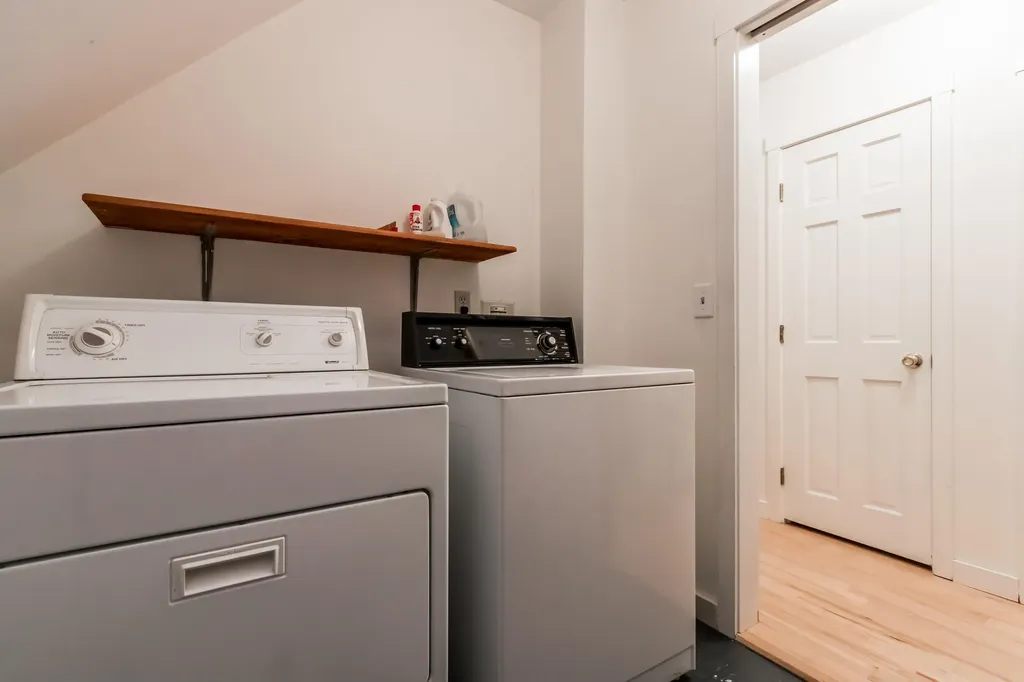 29 Clancy Road Dresden ME 04342