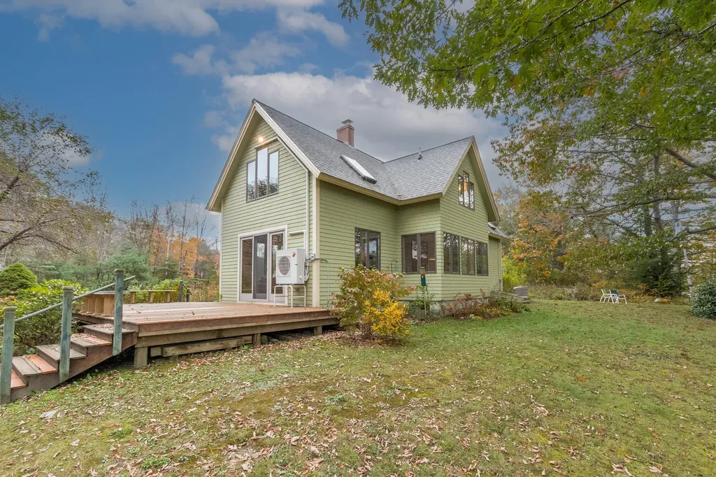 29 Clancy Road Dresden ME 04342