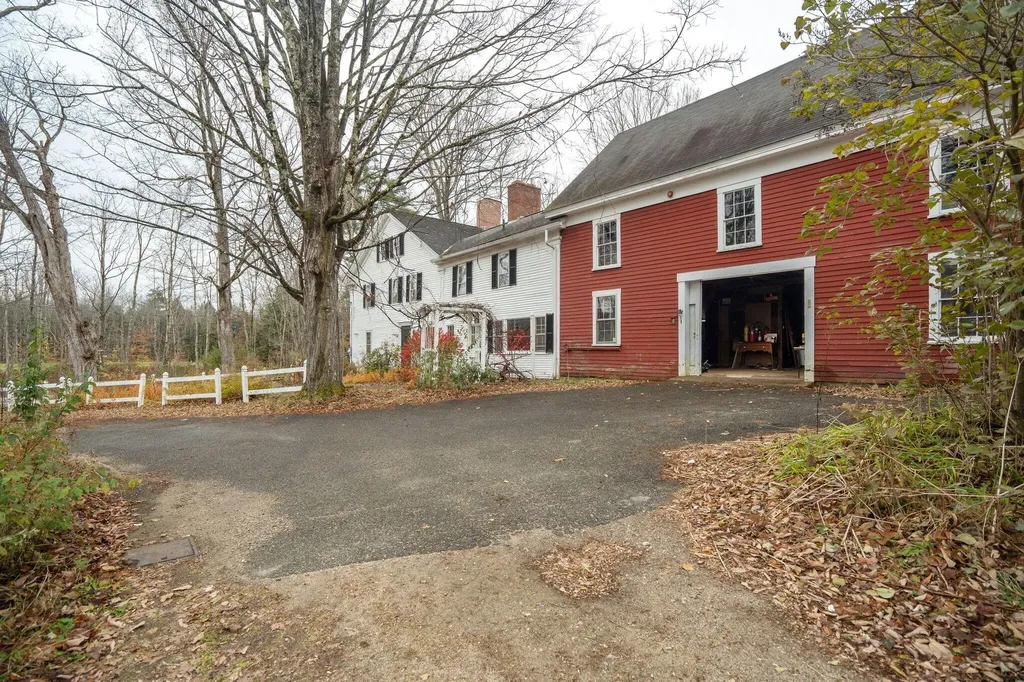 760 Mountain Road Parsonsfield ME 04047