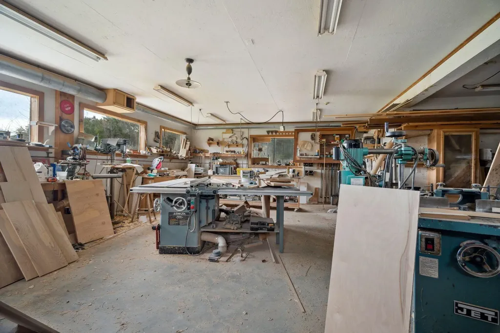 760 Mountain Road Parsonsfield ME 04047