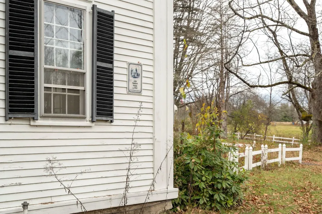 760 Mountain Road Parsonsfield ME 04047