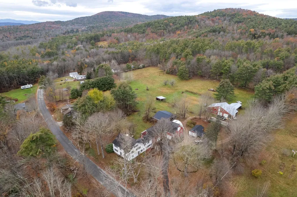 760 Mountain Road Parsonsfield ME 04047