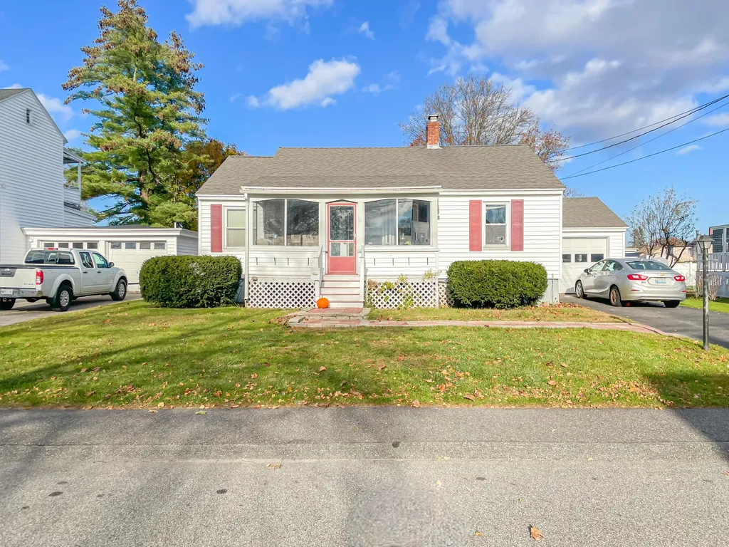 11 Clarendon Street Biddeford ME 04005