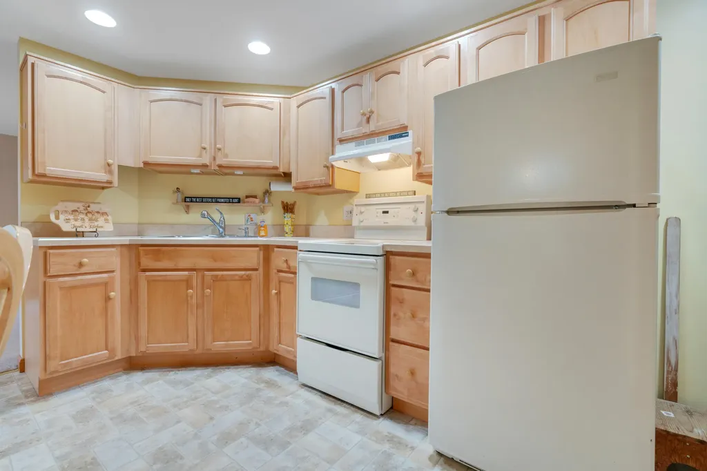 3 Allison Drive Saco ME 04072
