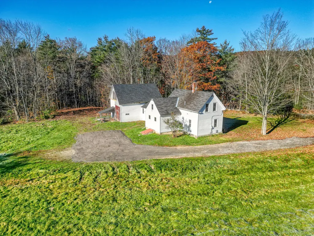 144 Litchfield Road Farmingdale ME 04344