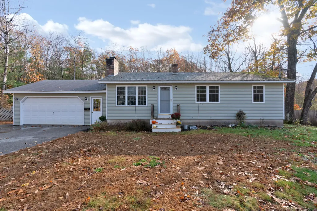 25 Harding Street Sanford ME 04073