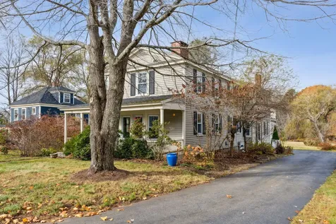 18 School Street Kennebunkport ME 04046