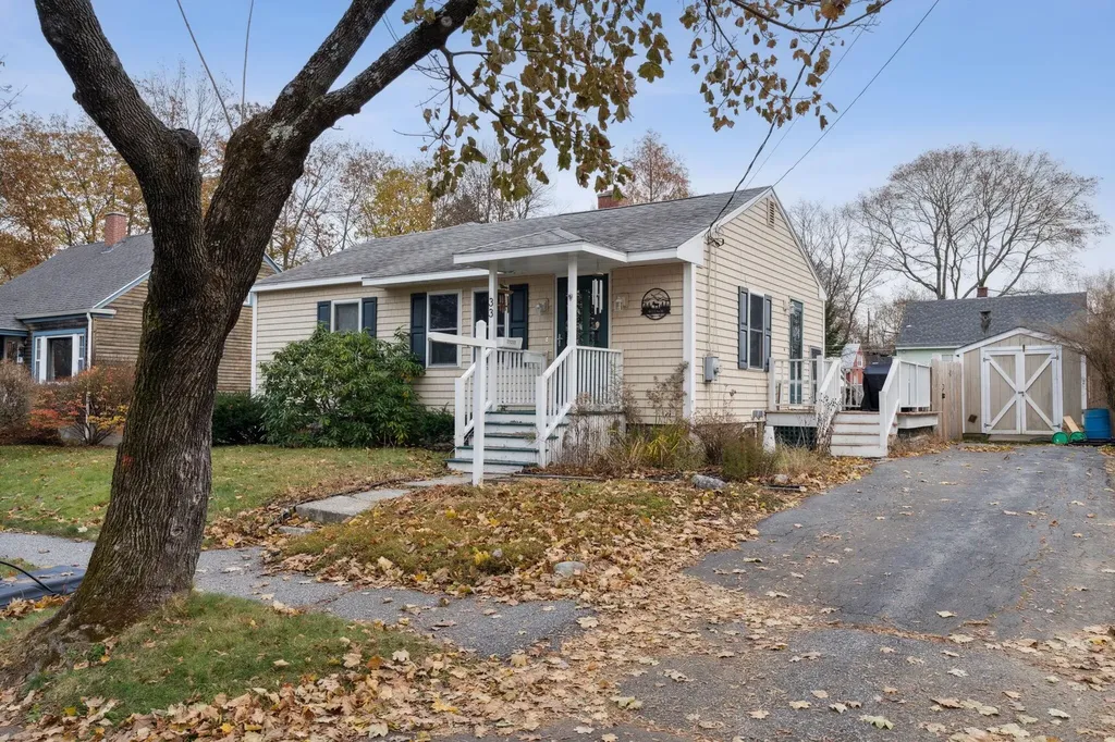 33 Westlawn Road Portland ME 04103