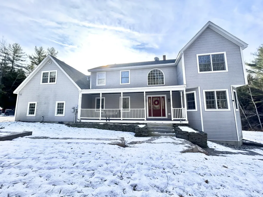 31 Jeffrey Road Minot ME 04258