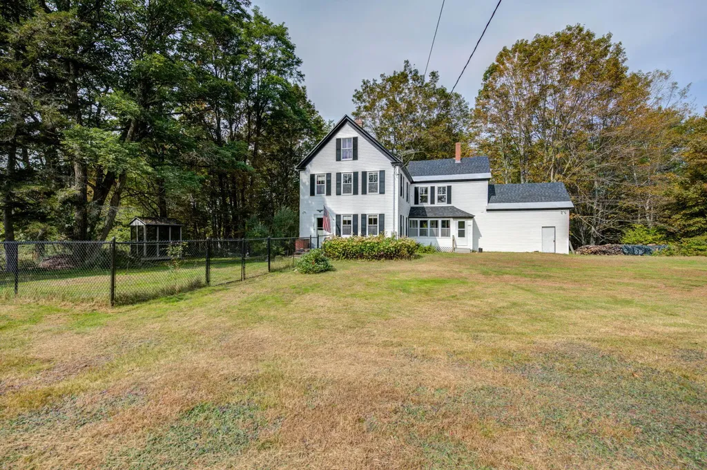 1902 Intervale Road Bethel ME 04217