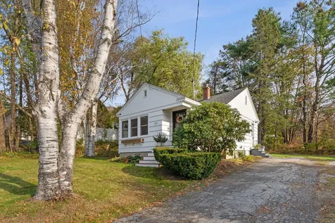 451 East Avenue Lewiston ME 04240