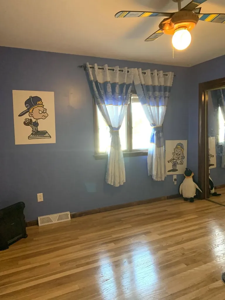 5 Pineland Street Lewiston ME 04240