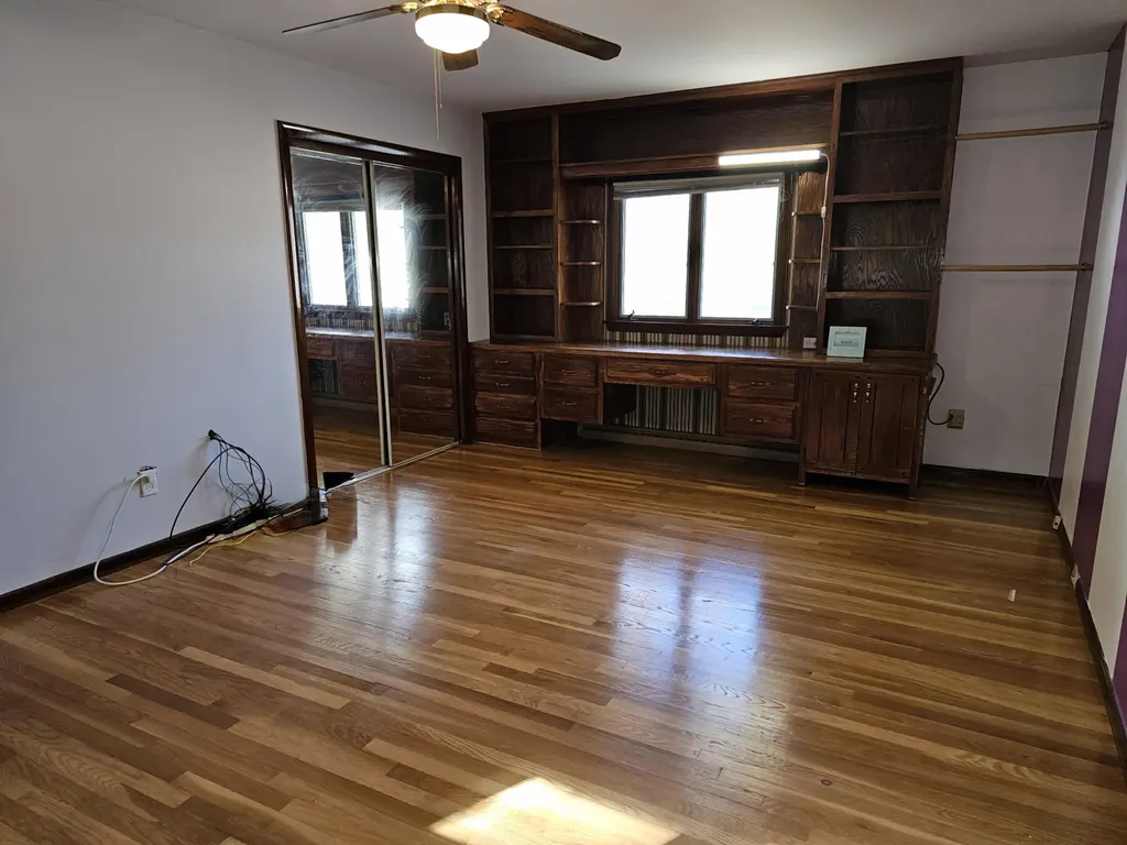 5 Pineland Street Lewiston ME 04240