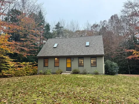 2 Fox Run Windham ME 04062