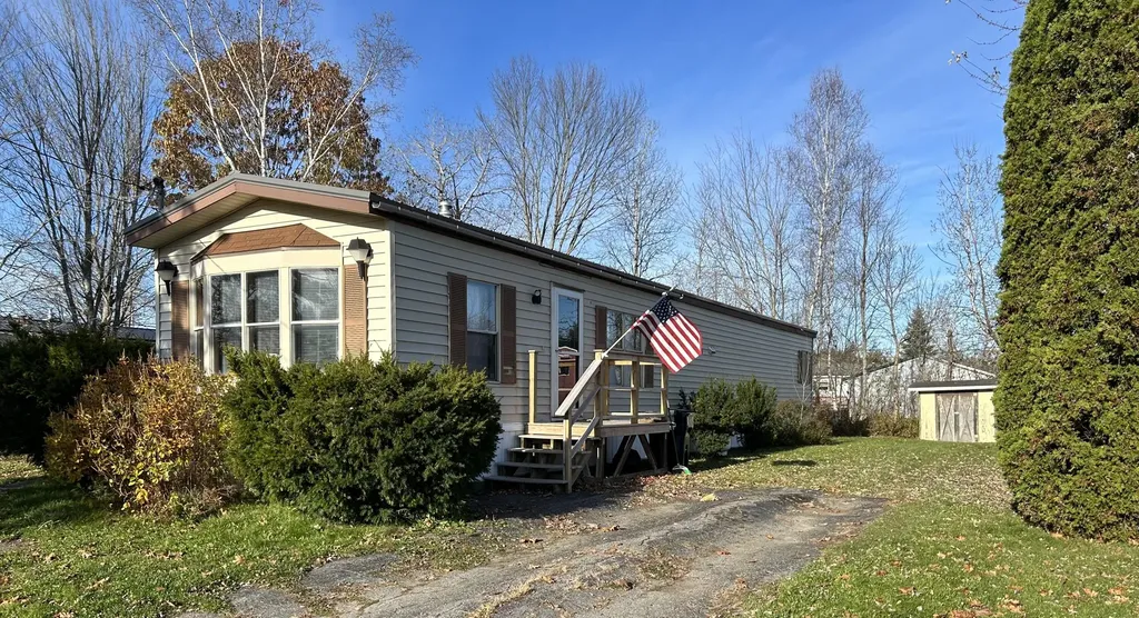 18 Pushaw Road Bangor ME 04401
