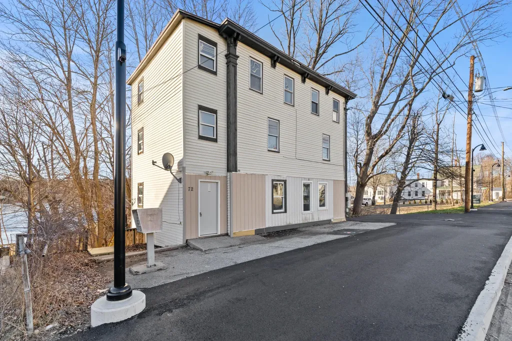 72 River Street Sanford ME 04073