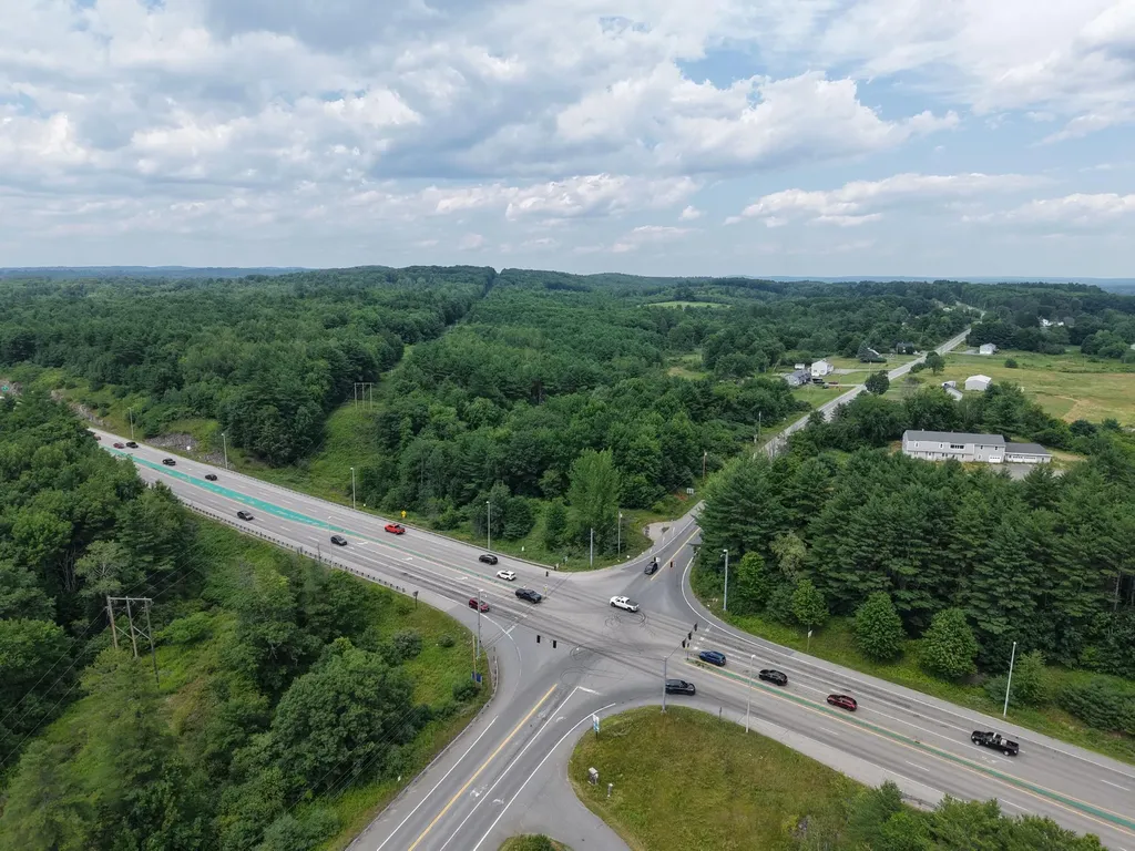 450 W River Road Augusta ME 04330