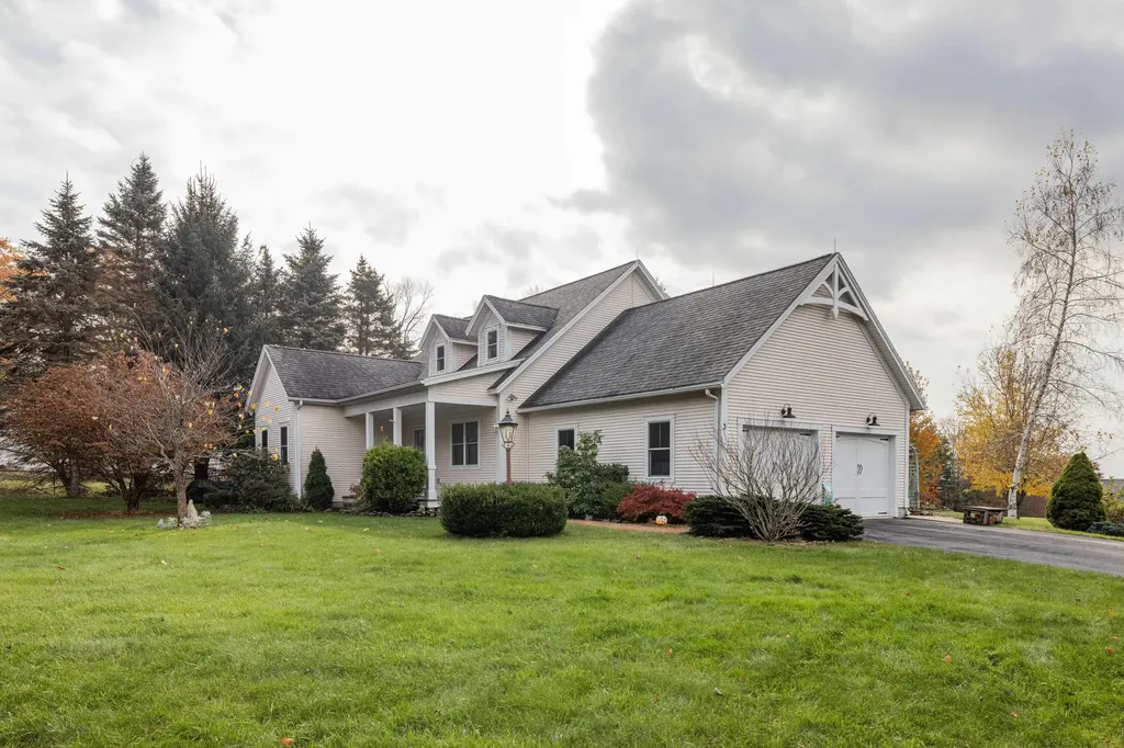 3 Sunset Lane Berwick ME 03901