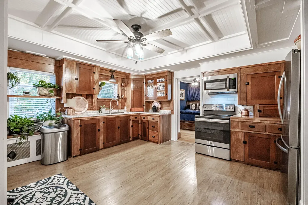 29 Prescott Street Sanford ME 04073