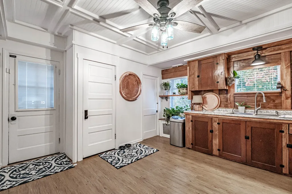 29 Prescott Street Sanford ME 04073