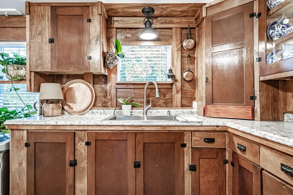 29 Prescott Street Sanford ME 04073