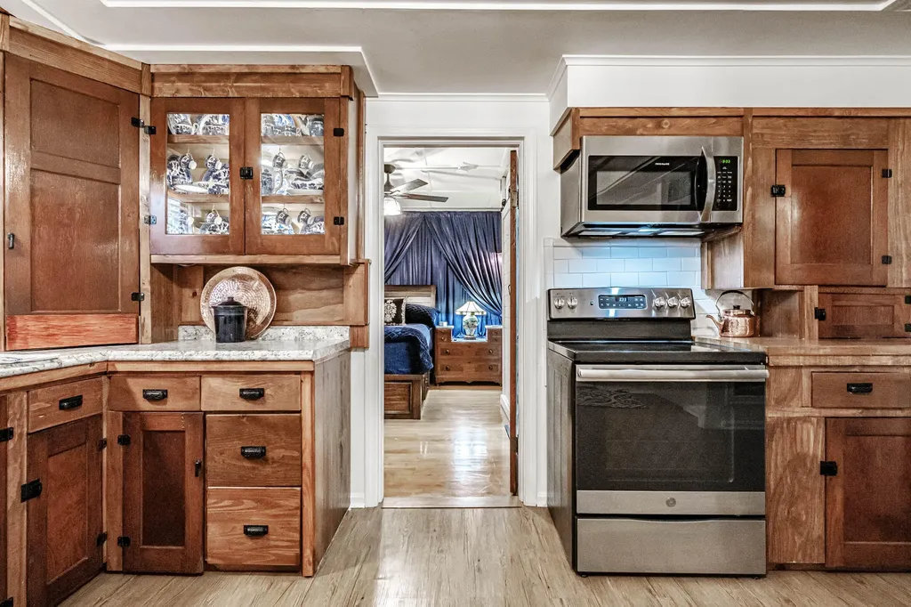 29 Prescott Street Sanford ME 04073