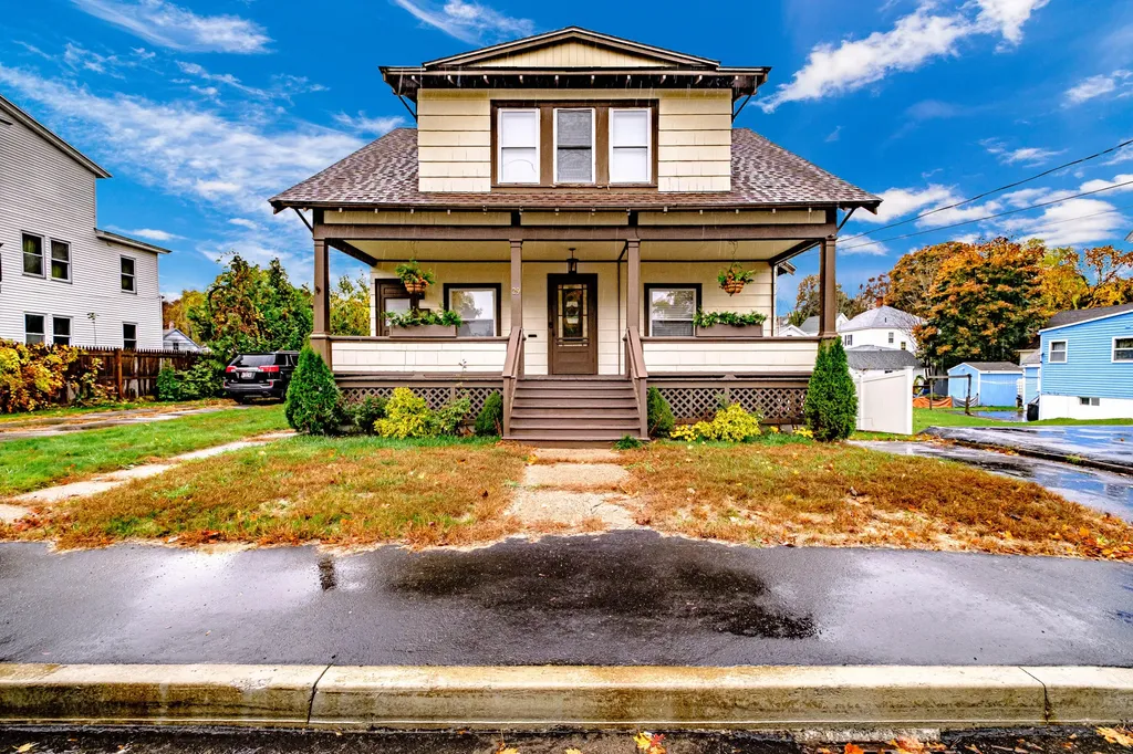 29 Prescott Street Sanford ME 04073