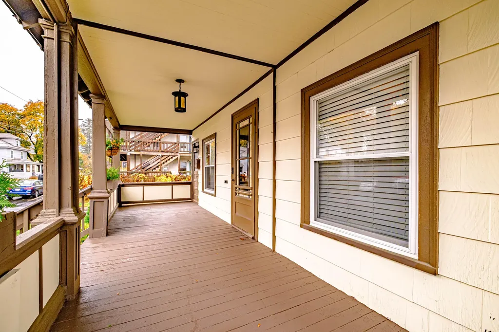 29 Prescott Street Sanford ME 04073