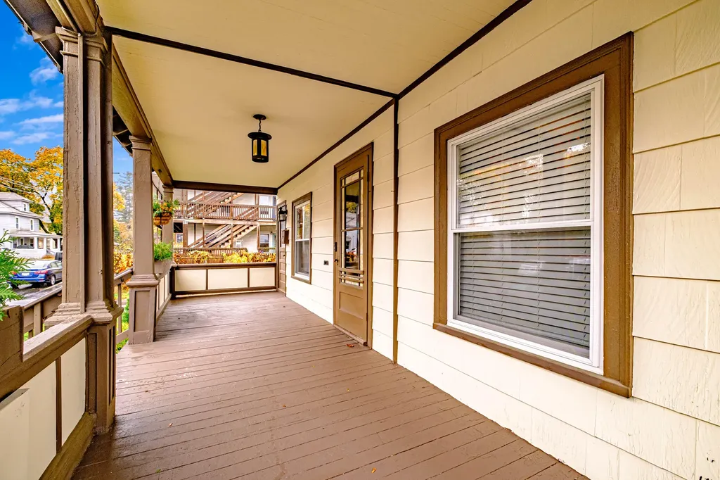 29 Prescott Street Sanford ME 04073
