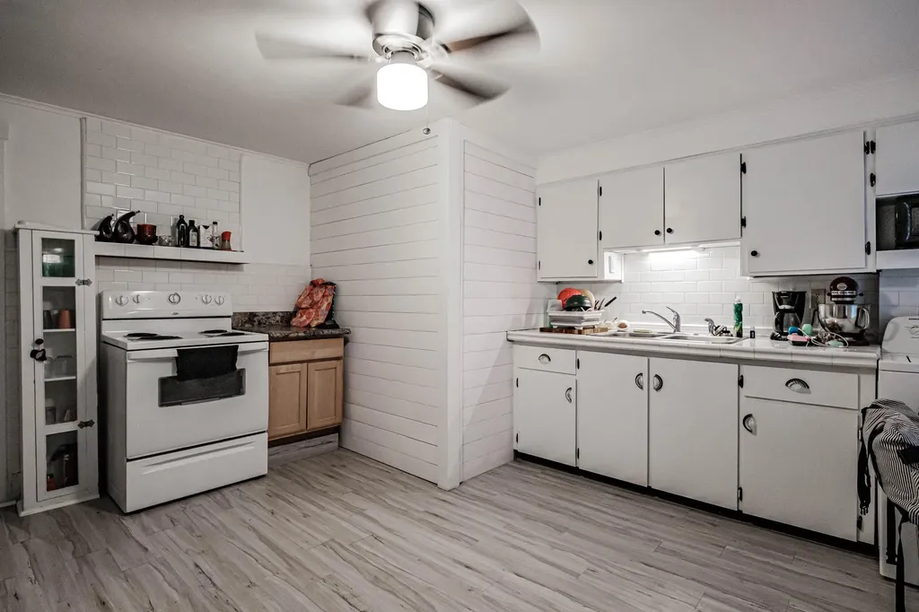 29 Prescott Street Sanford ME 04073