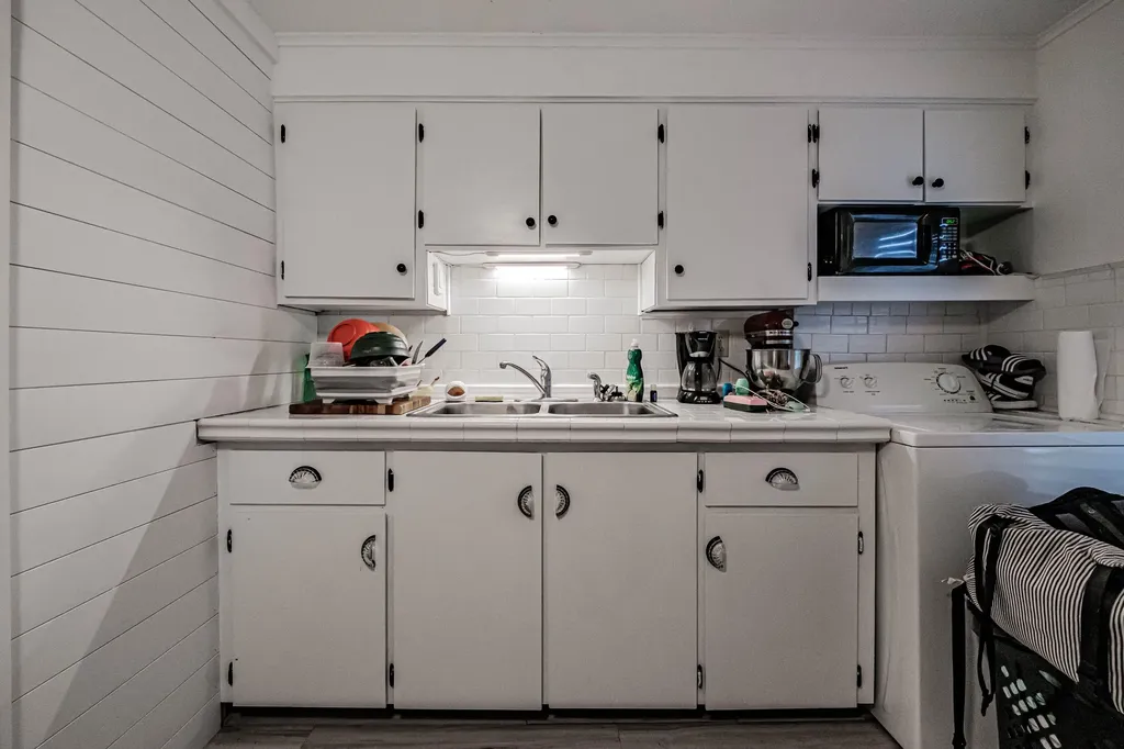 29 Prescott Street Sanford ME 04073